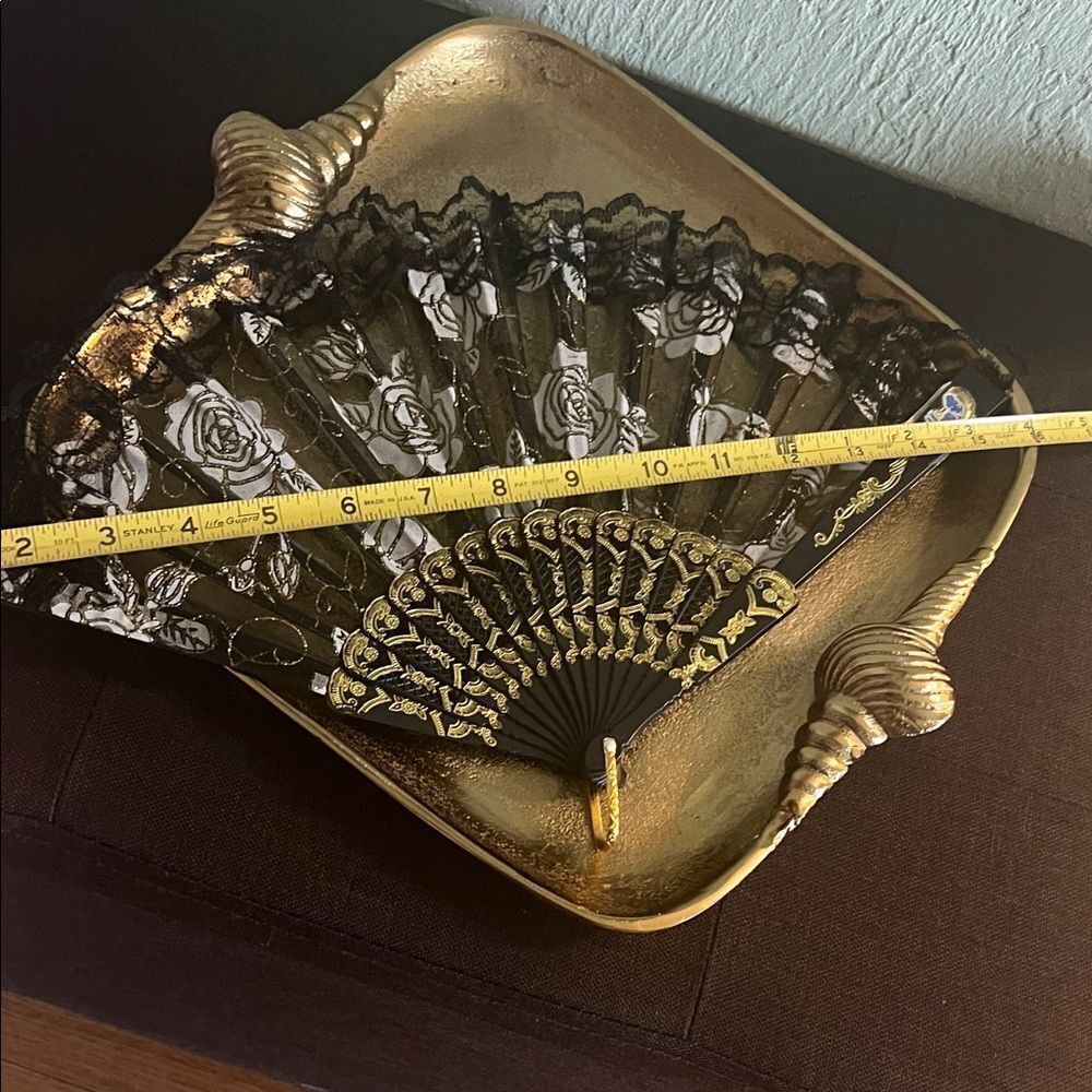 #1211=Elegant Black and Gold Lace Fan - Picture 3 of 4
